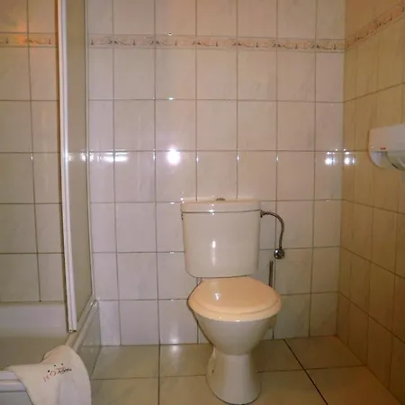 Baross Hotel Ráb